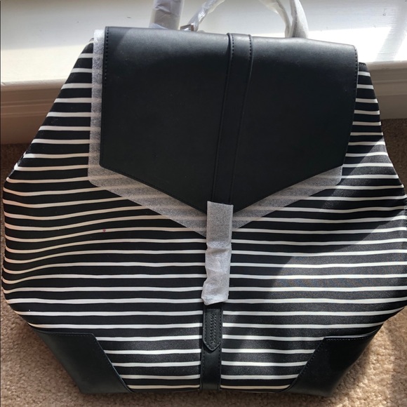 Stella & Dot Handbags - Stella and Dot Ava Backpack NWOT
